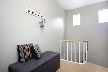Thomsen Apartment