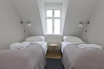 Thomsen Apartment