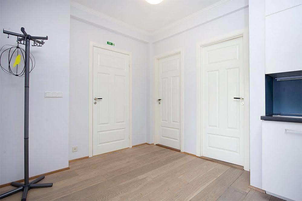 Thomsen Apartment *